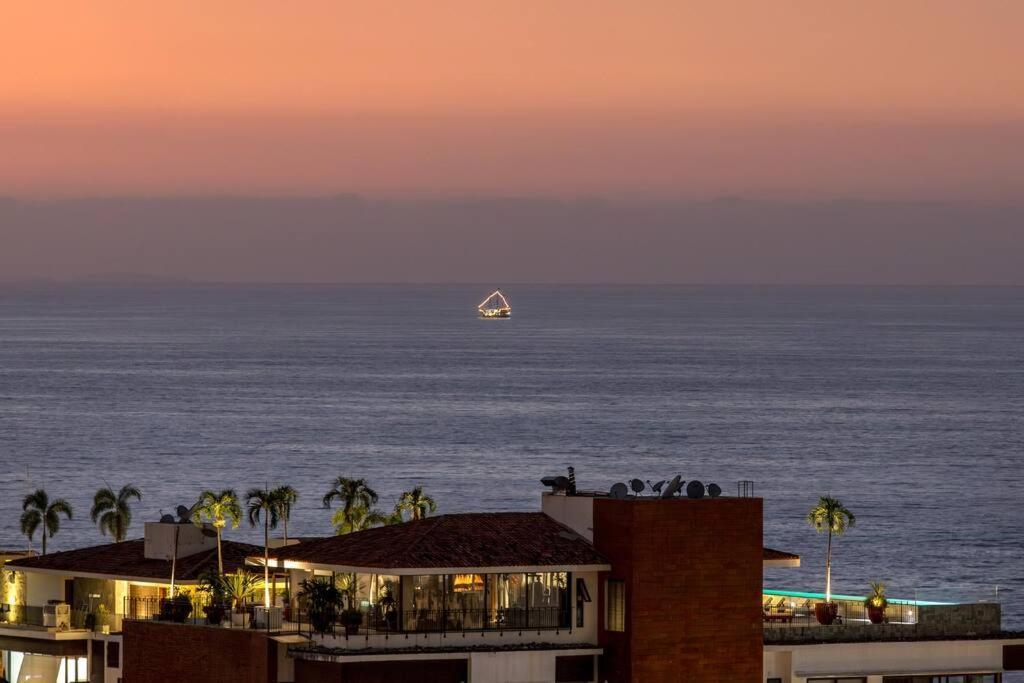 Apartment New! Luxury 2bd 2ba Romantic Zone Largest Pool In Pv Sea View Balcony Puerto Vallarta
