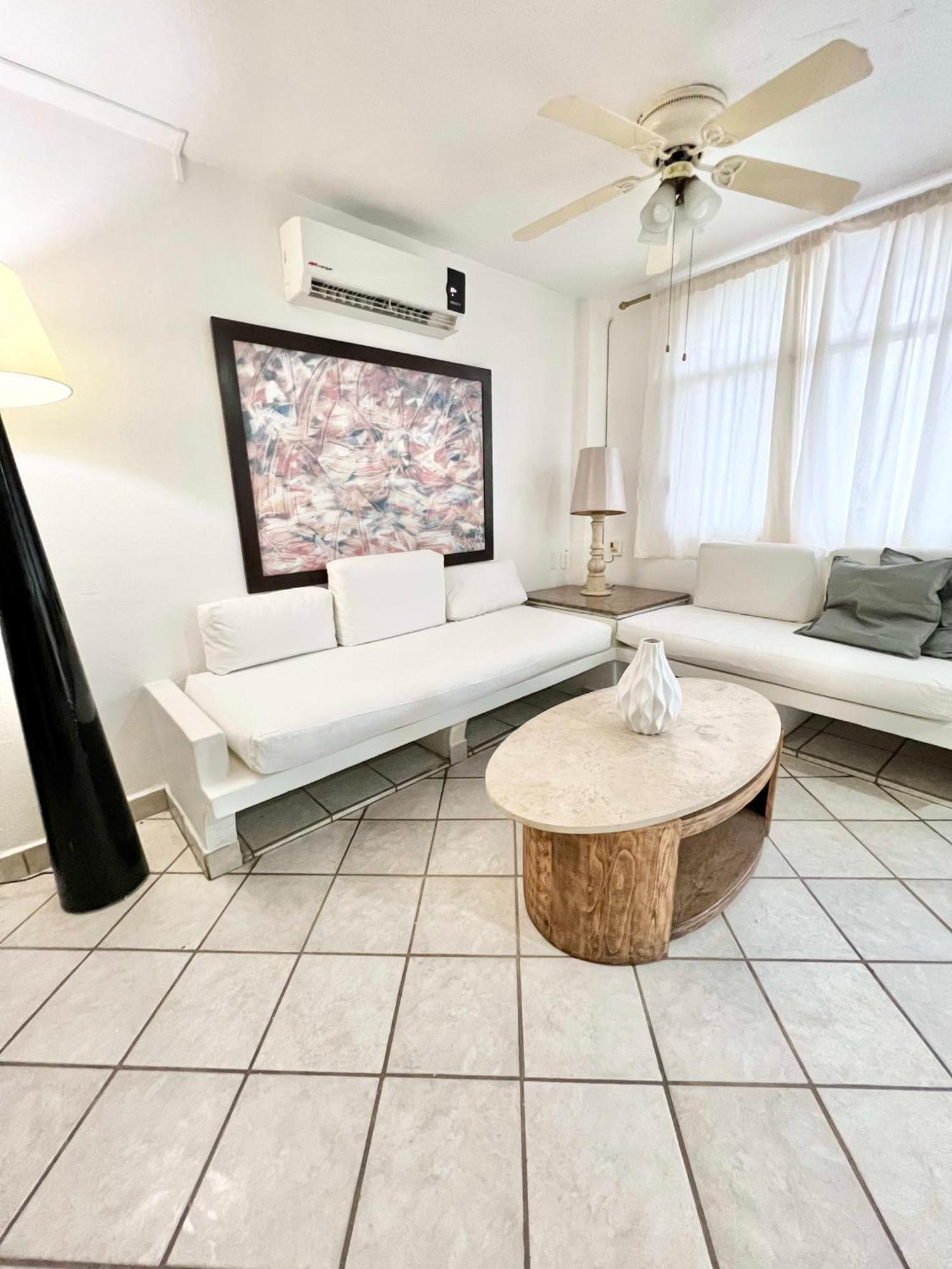 Comfy 1br By The