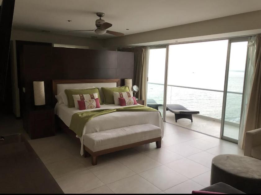 Peninsula On 10th Floor * Puerto Vallarta