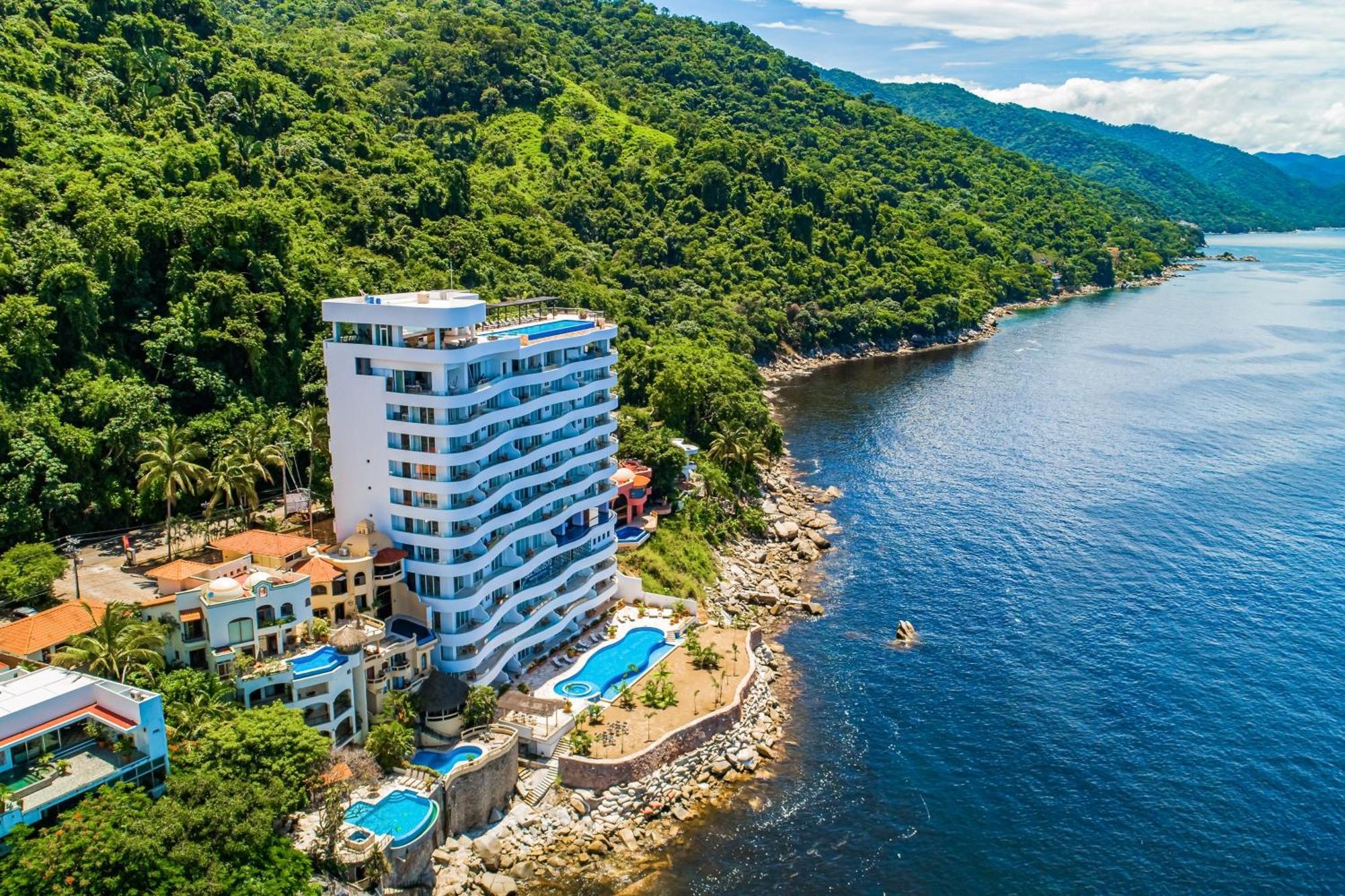 Blue Horizon 902 @ Residences Apartment