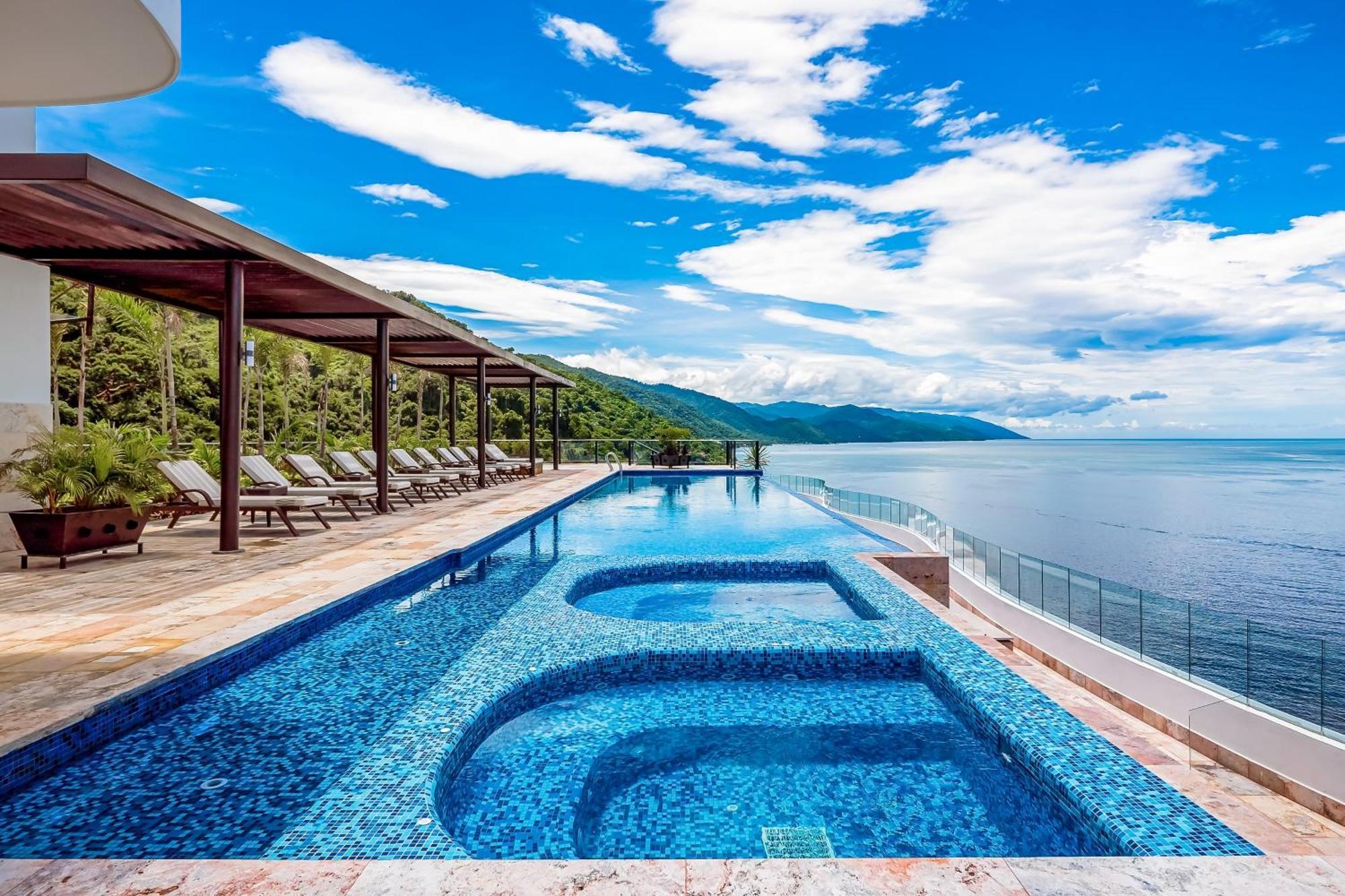 Apartment Blue Horizon 902 @ Residences