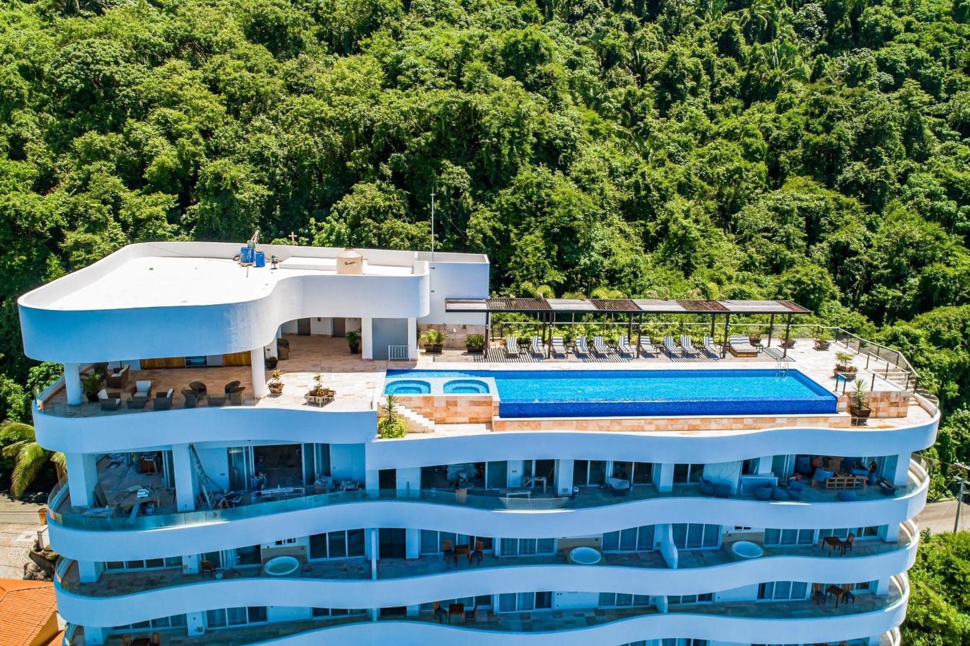 Apartment Blue Horizon 902 @ Residences