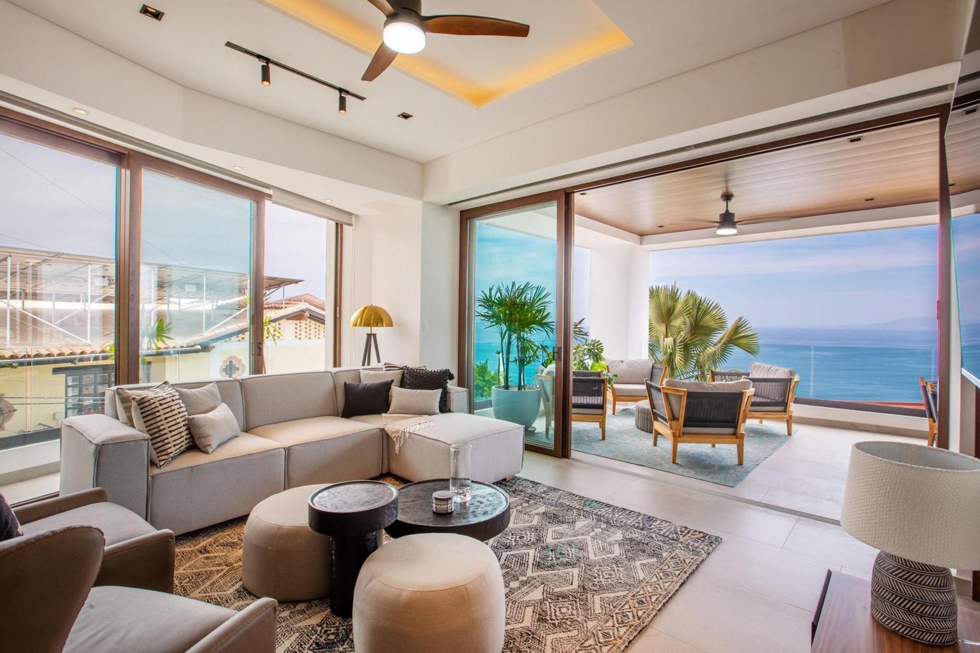 Holiday home Oceanview Luxury, 2 Bd In Amapas With Rooftop Pool