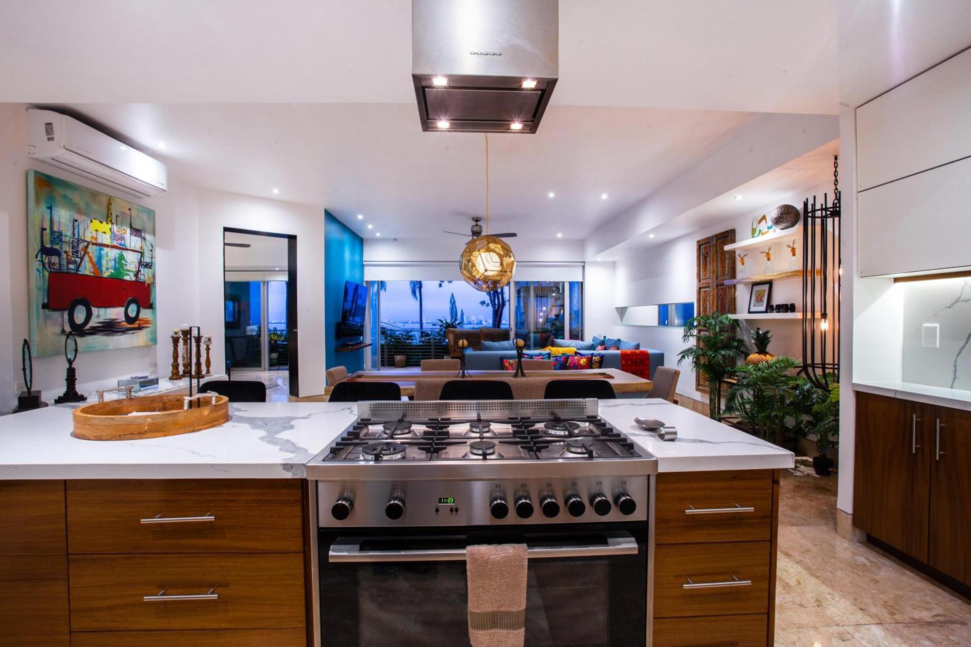 Fully Remodeled 12 Stories Up, First Floor Retreat