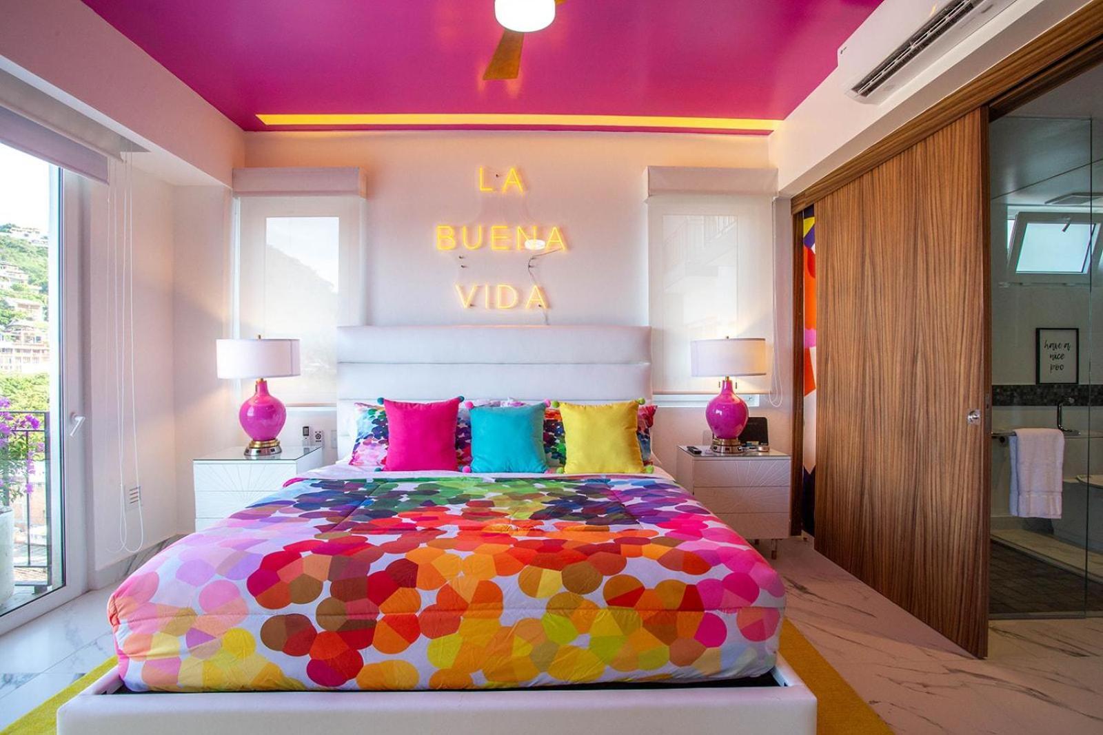 La Buena Vida With Great Views, Pool, Gym Holiday home Puerto Vallarta