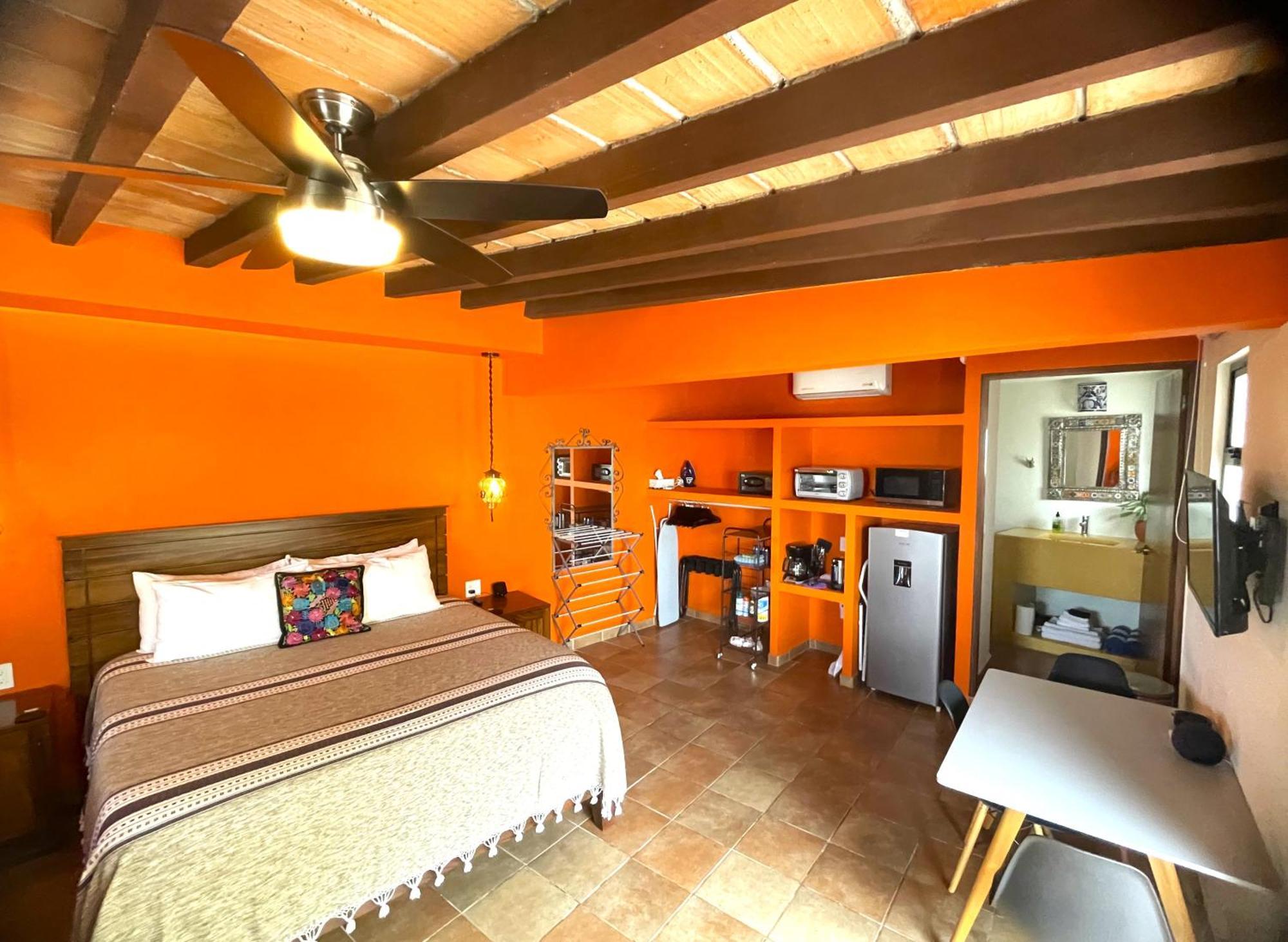 Jonathans Lugar At Amistad - Charming 1br In The Heart Of Apartment *