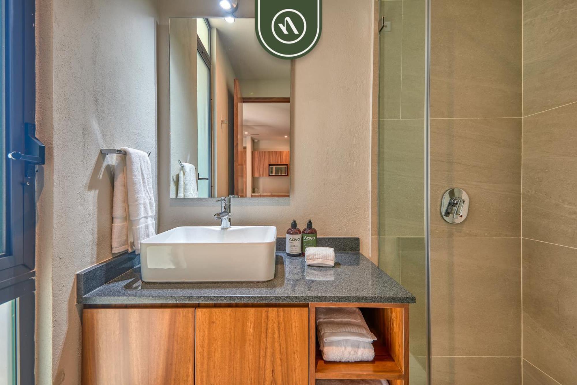 Apartment Brand New In Zona Romantica - Rooftop Pool