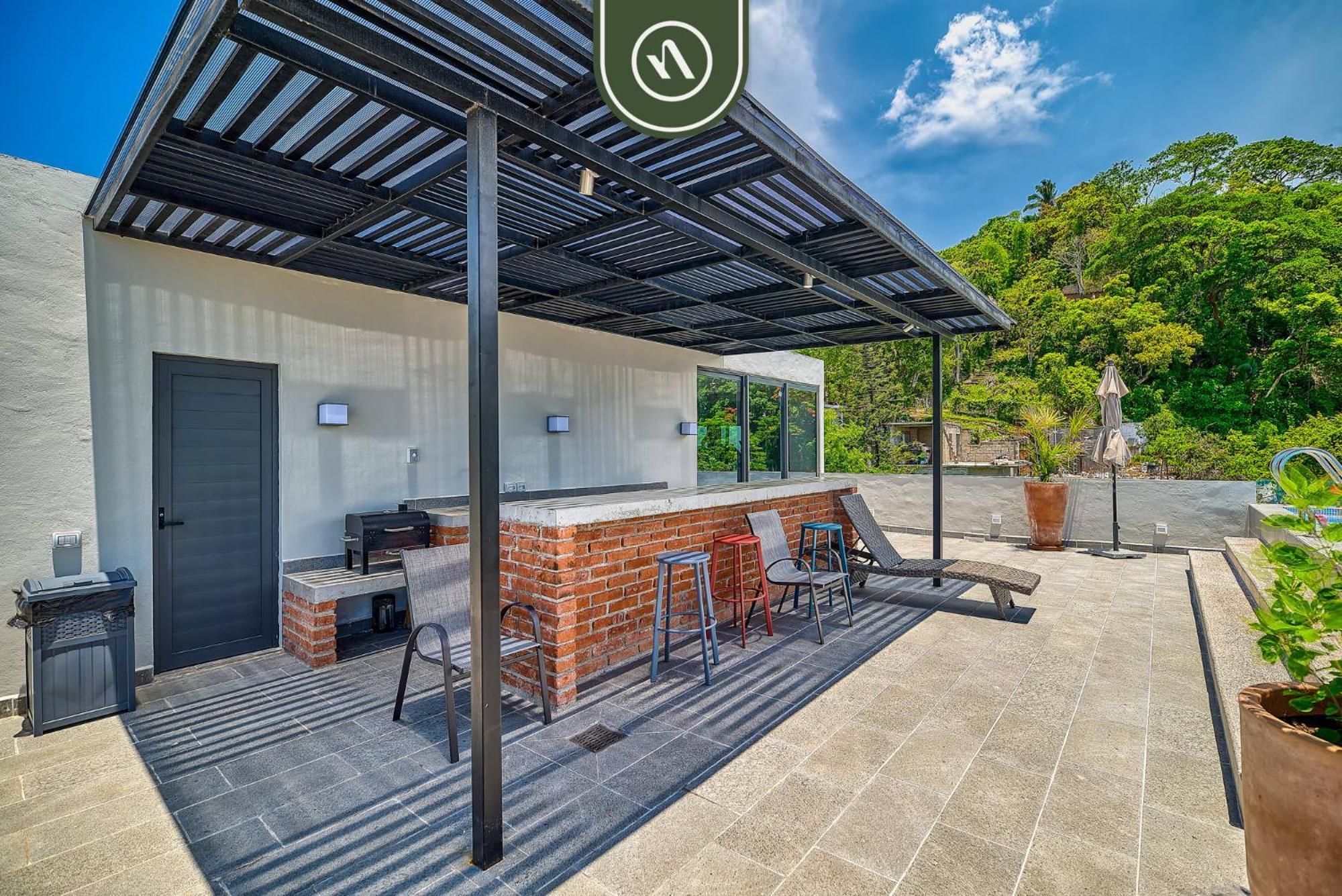 Brand New In Zona Romantica - Rooftop Pool Apartment Puerto Vallarta