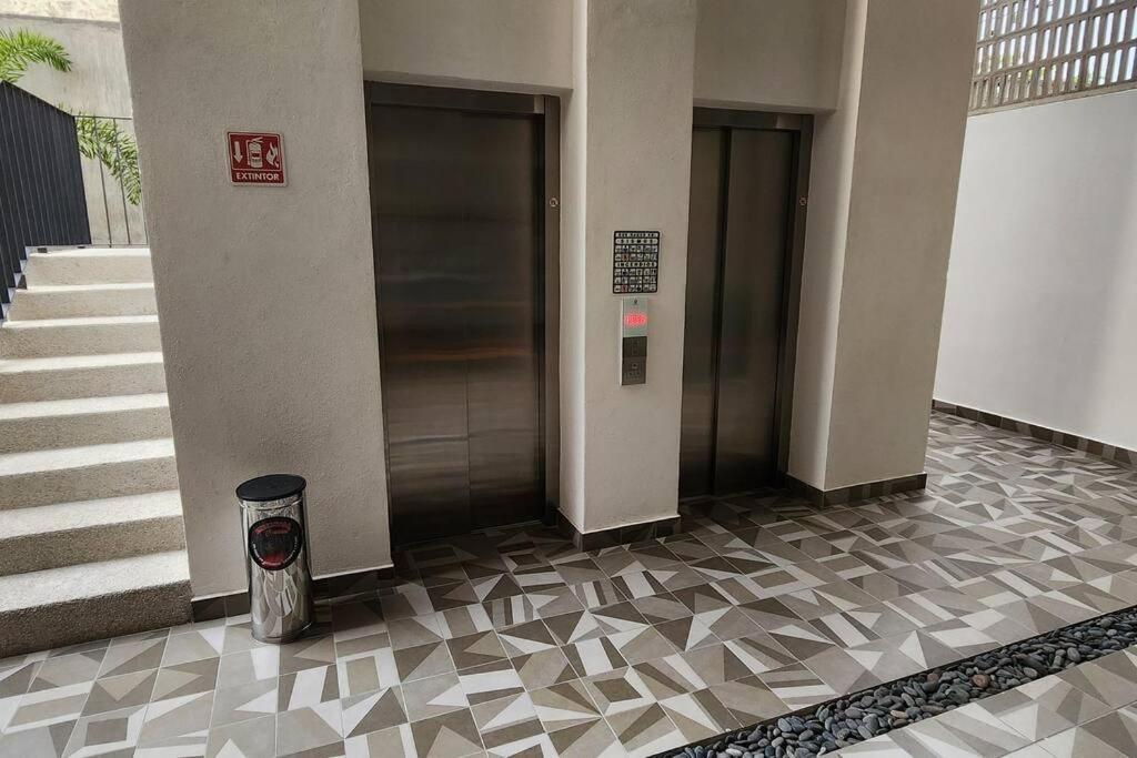New Via Milan Appartment! The In Versalles! Apartment