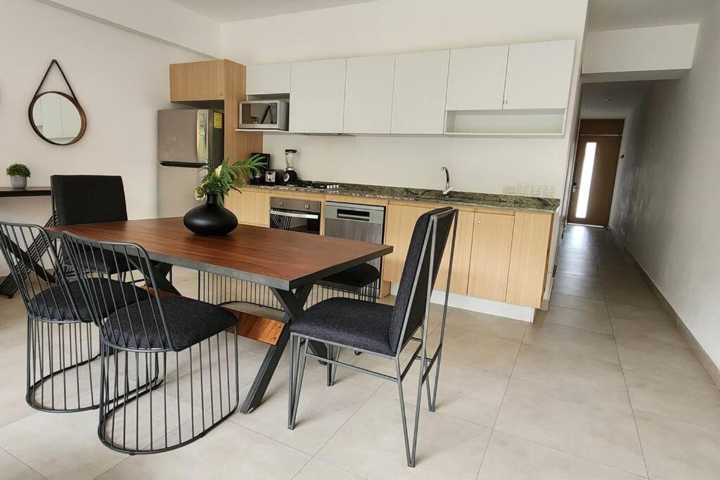 Apartment New Via Milan Appartment! The In Versalles! *