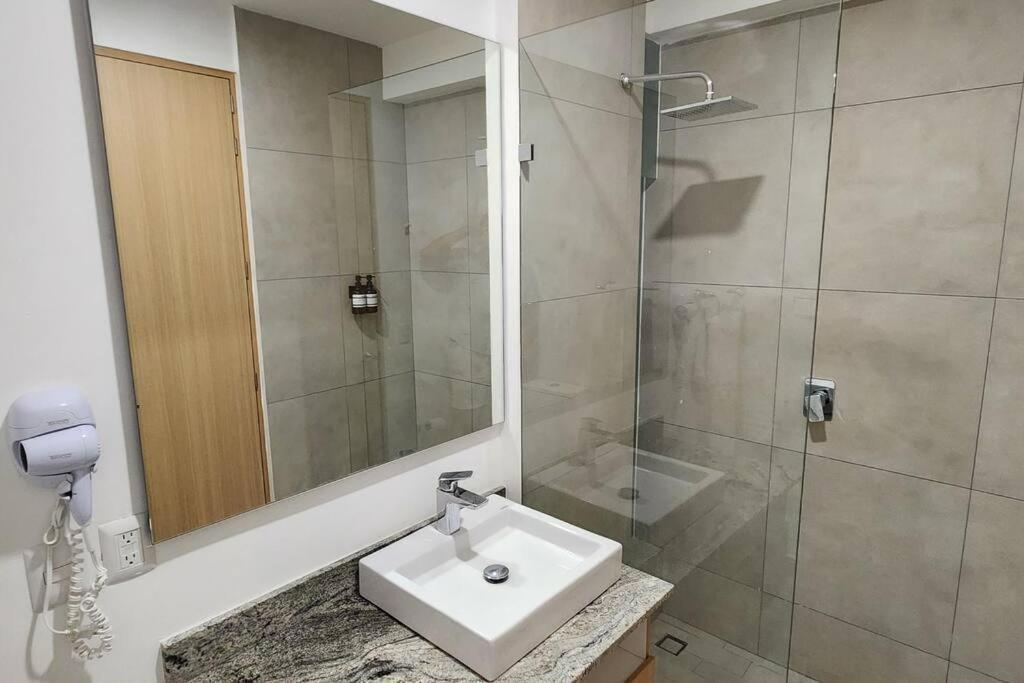 New Via Milan Appartment! The In Versalles! Apartment