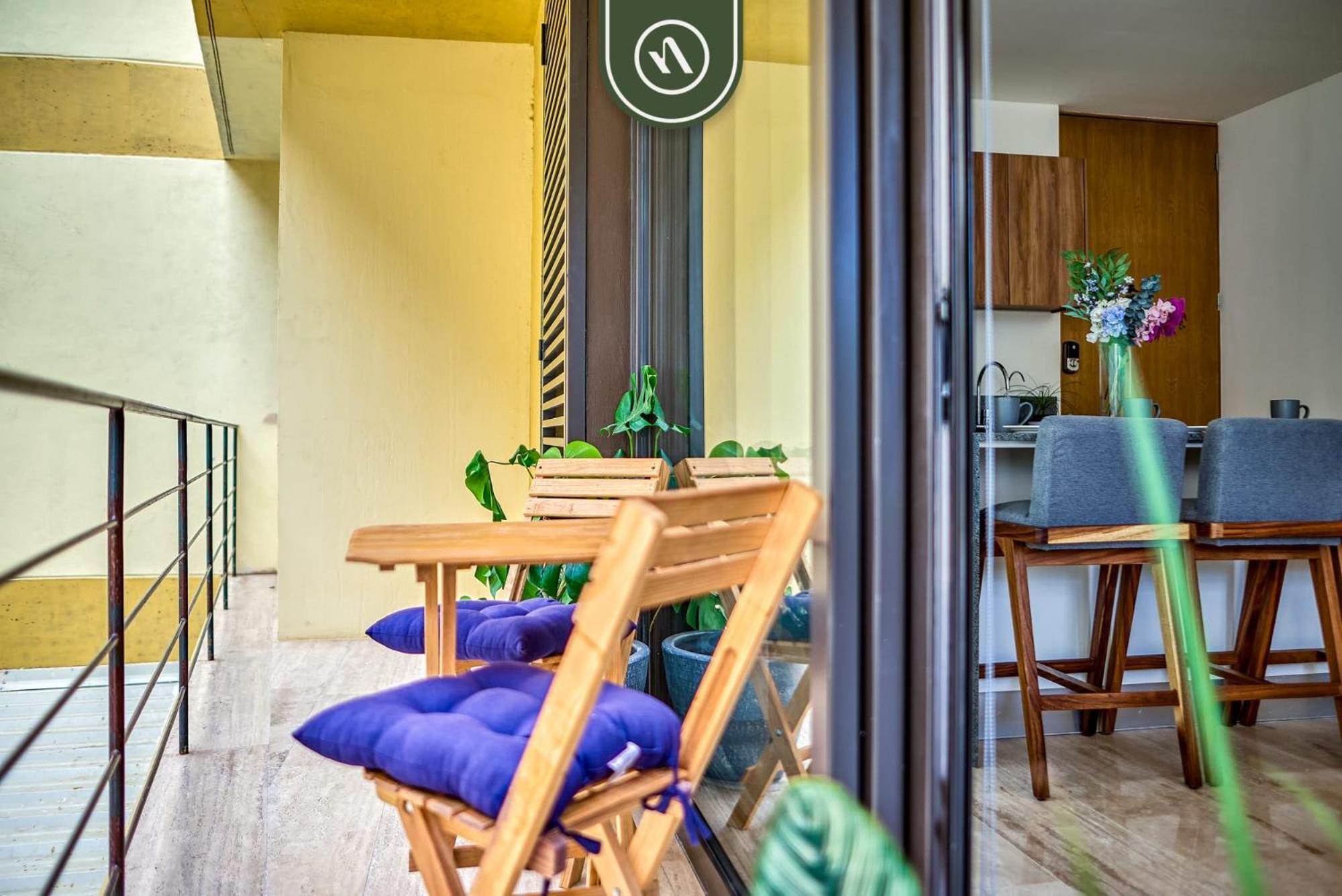 Apartment Brand New 1br Right Next To Center - Pool