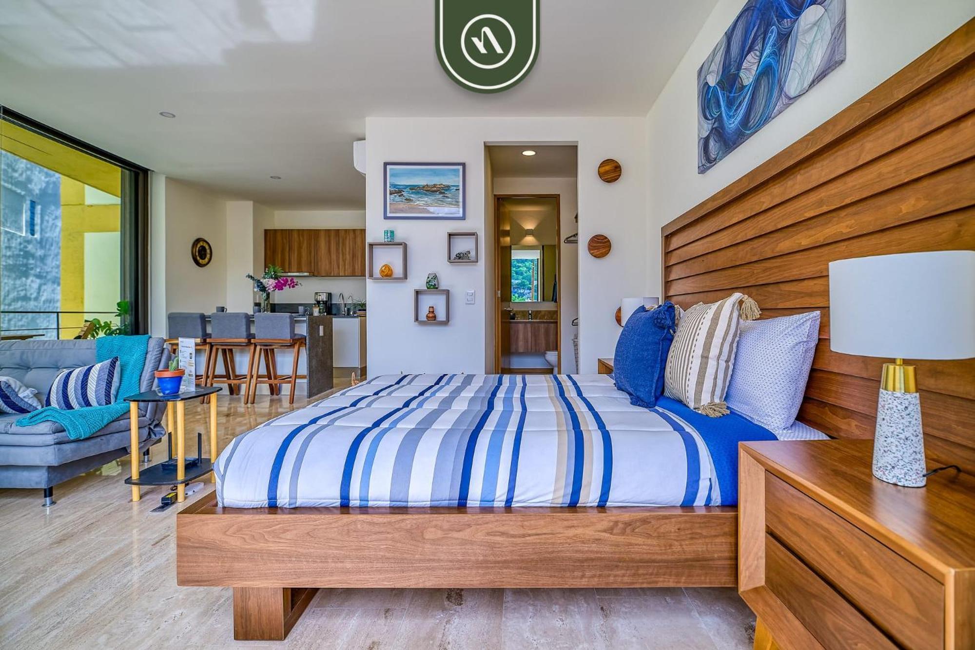 Apartment Brand New 1br Right Next To Center - Pool