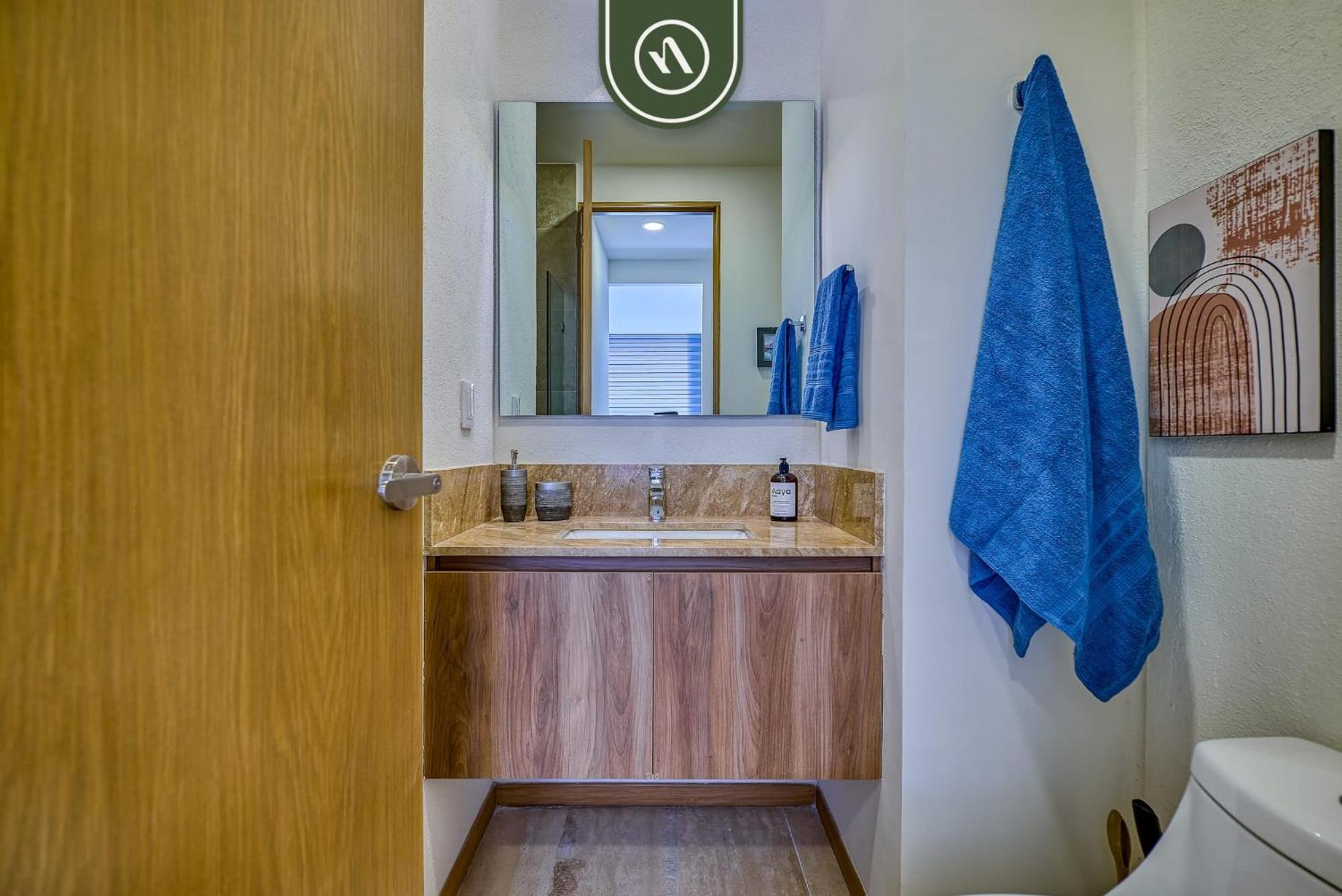 Apartment Brand New 1br Right Next To Center - Pool *