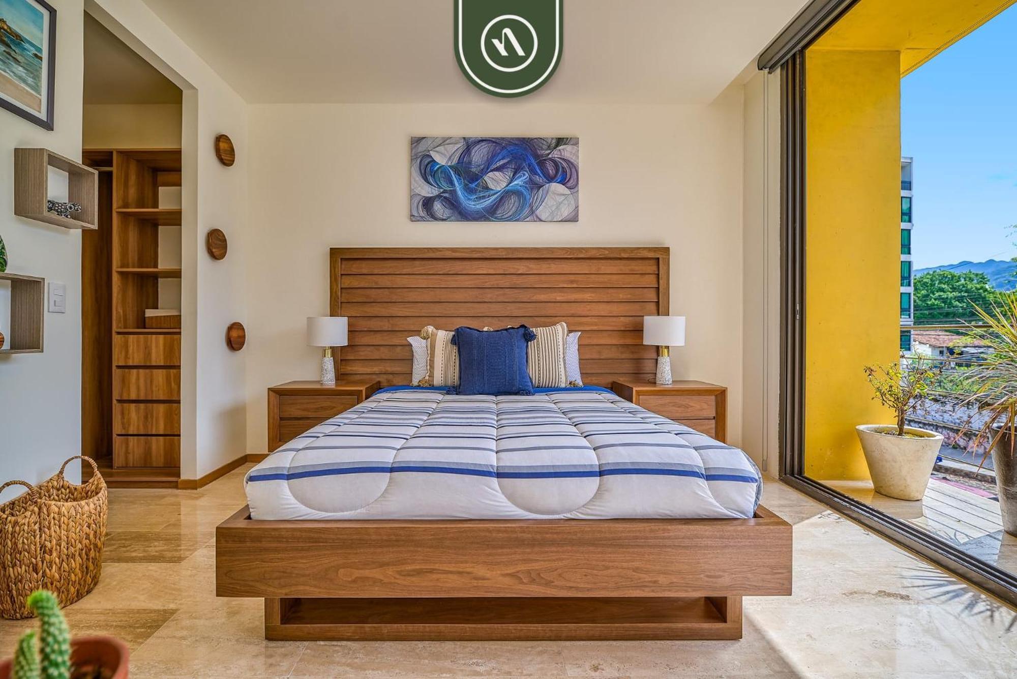 Apartment Brand New 1br Right Next To Center - Pool *