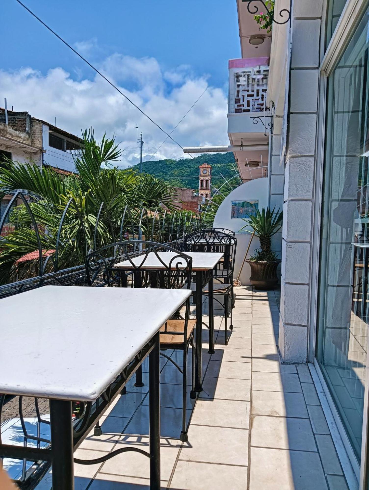 Alexandross Bed & Breakfast Puerto Vallarta