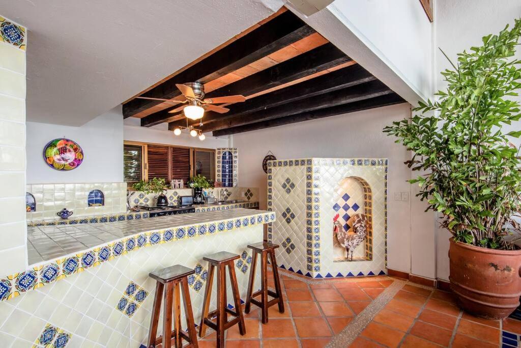 Casa Celestial - Beachfront Ocean View - Snorkelling Onsite! *