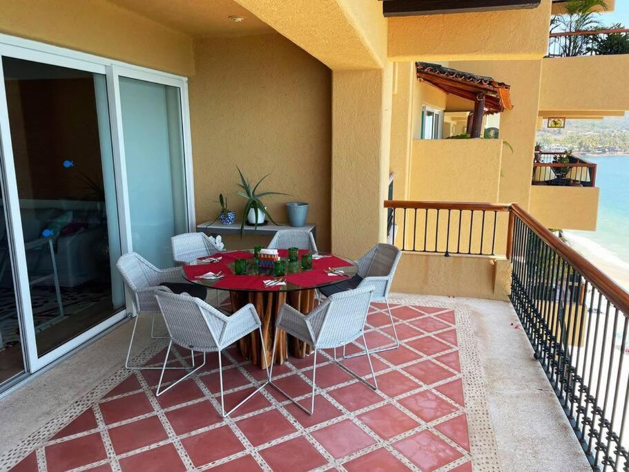 Beachfront In Palmares 902 Apartment