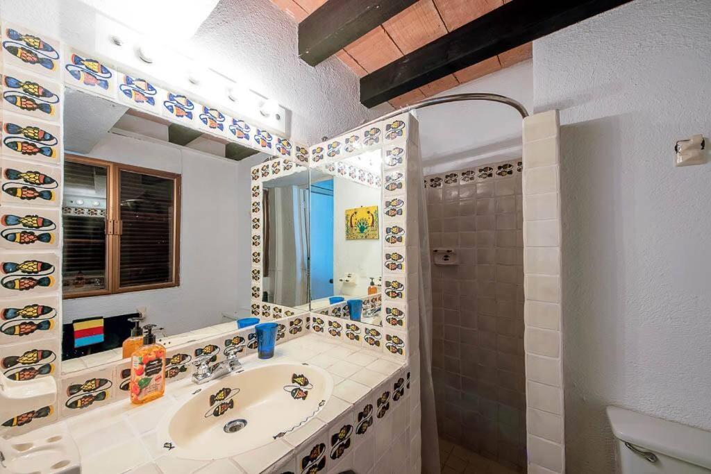 Casa Celestial - Beachfront Ocean View - Snorkelling Onsite! Apartment