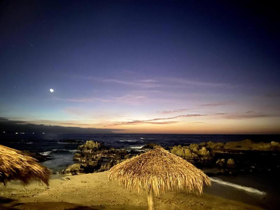 Casa Celestial - Beachfront Ocean View - Snorkelling Onsite!