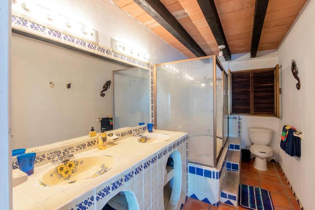 Casa Celestial - Beachfront Ocean View - Snorkelling Onsite! *