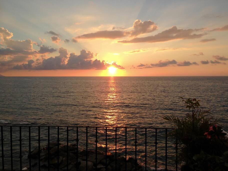 Casa Celestial - Beachfront Ocean View - Snorkelling Onsite!
