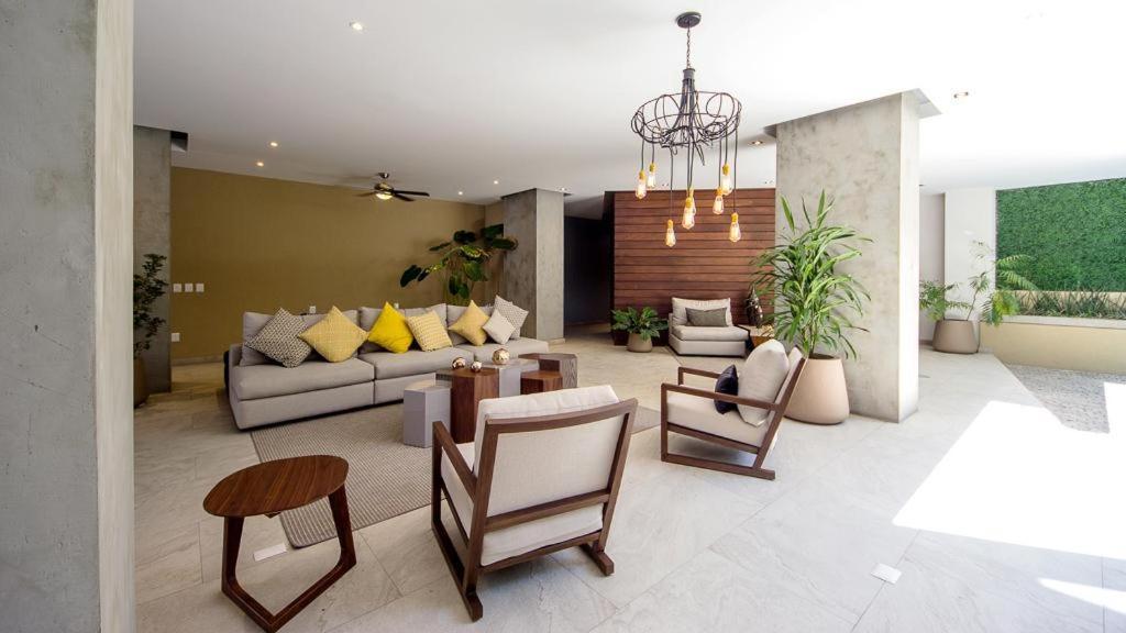 Holiday home Zenith Gem | Stylish 1 Bedroom In The Romantic Zone *