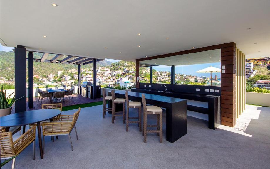 Zenith Gem | Stylish 1 Bedroom In The Romantic Zone Holiday home Puerto Vallarta