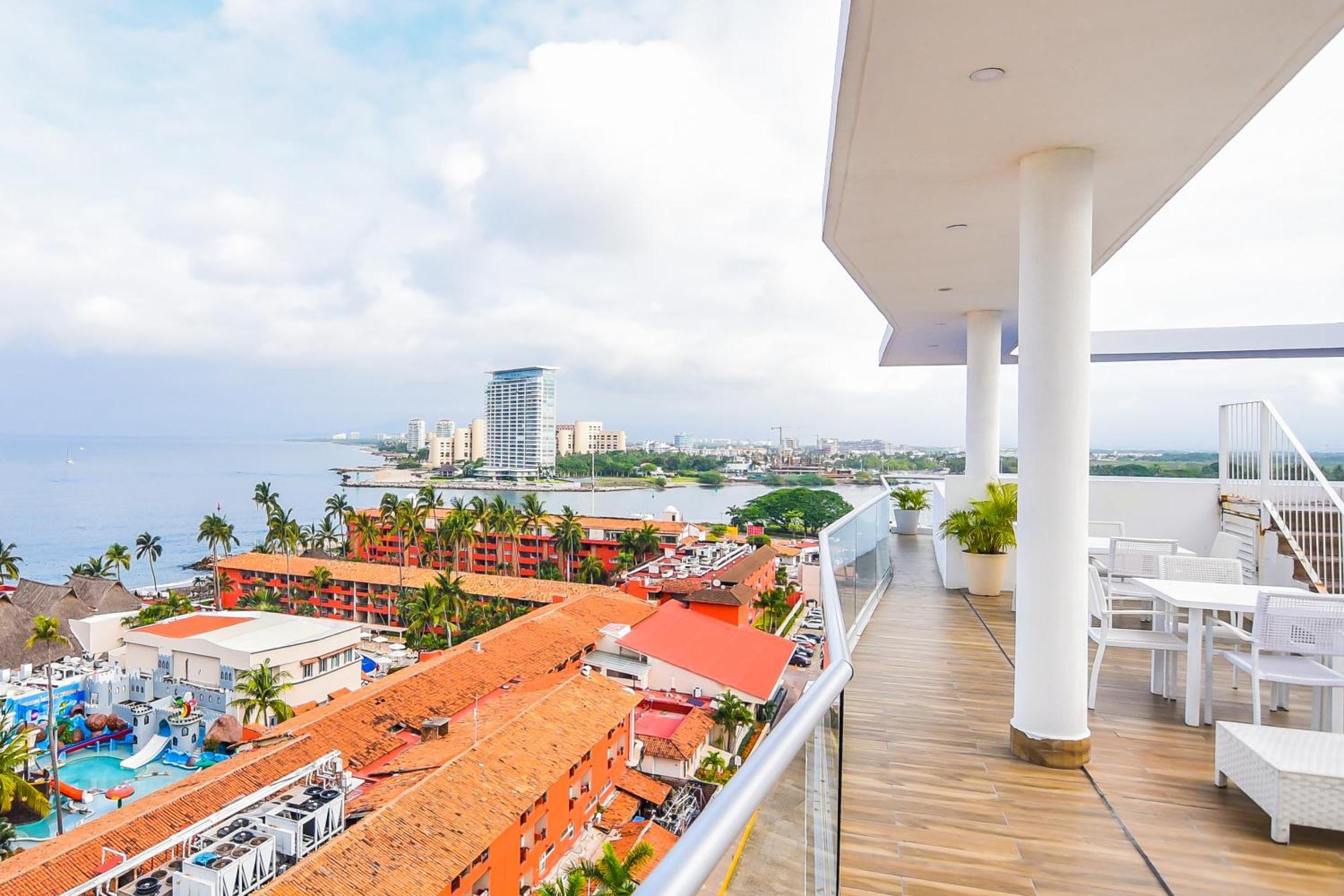 New Roof Pool Hot Tub Lounge Playa De Oro View Puerto Vallarta