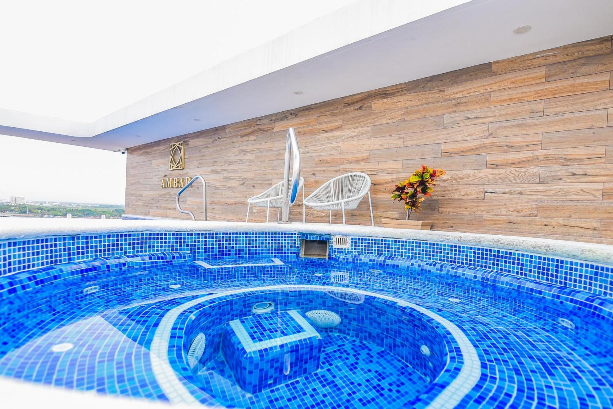 Holiday home New Roof Pool Hot Tub Lounge Playa De Oro View