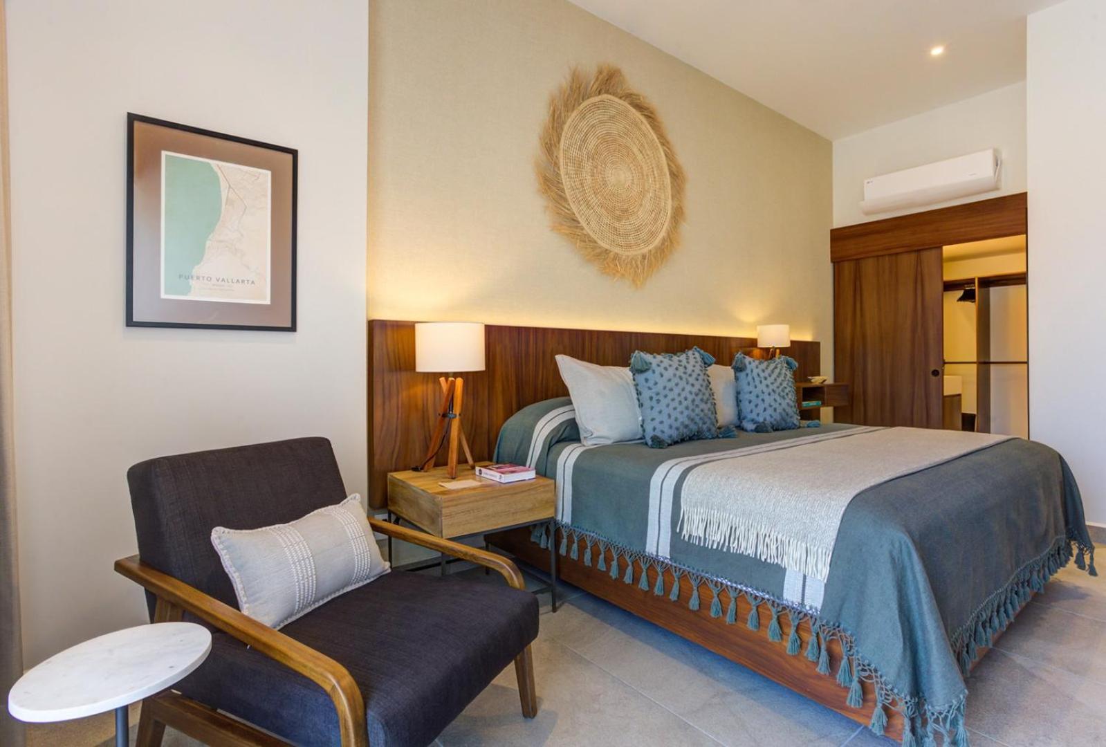 Oasis Luxury Penthouse 3 Bed With Views, Pools