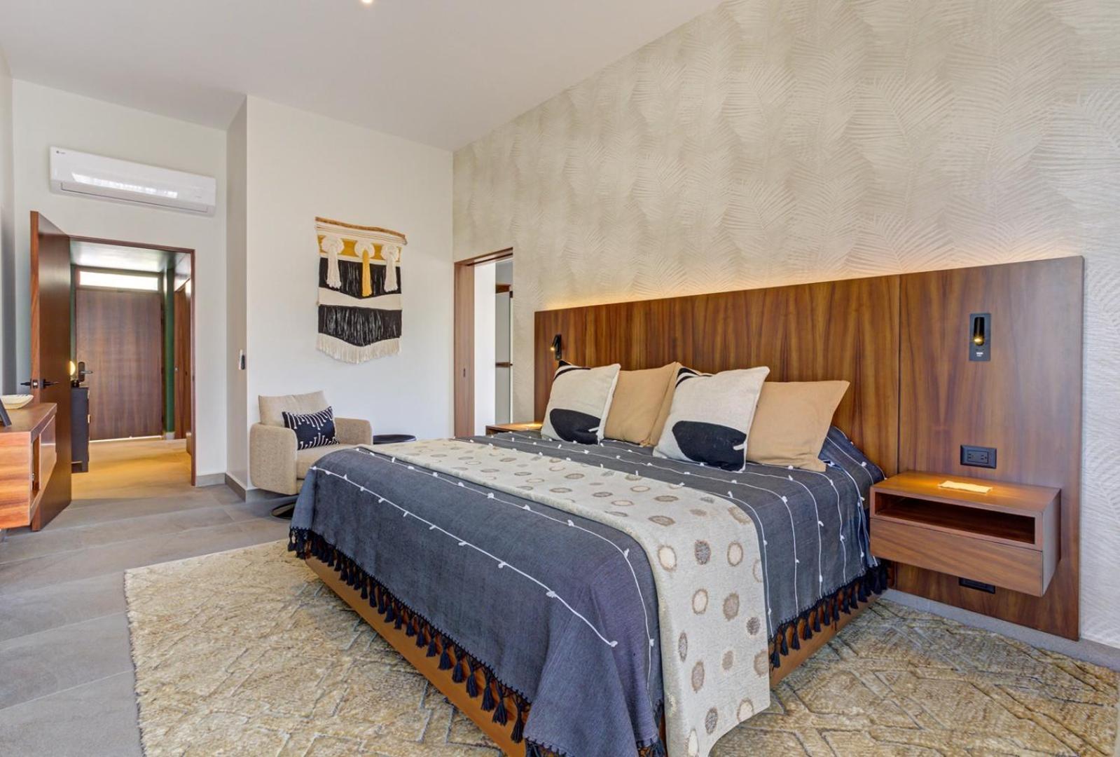 Apartment Oasis Luxury Penthouse 3 Bed With Views, Pools