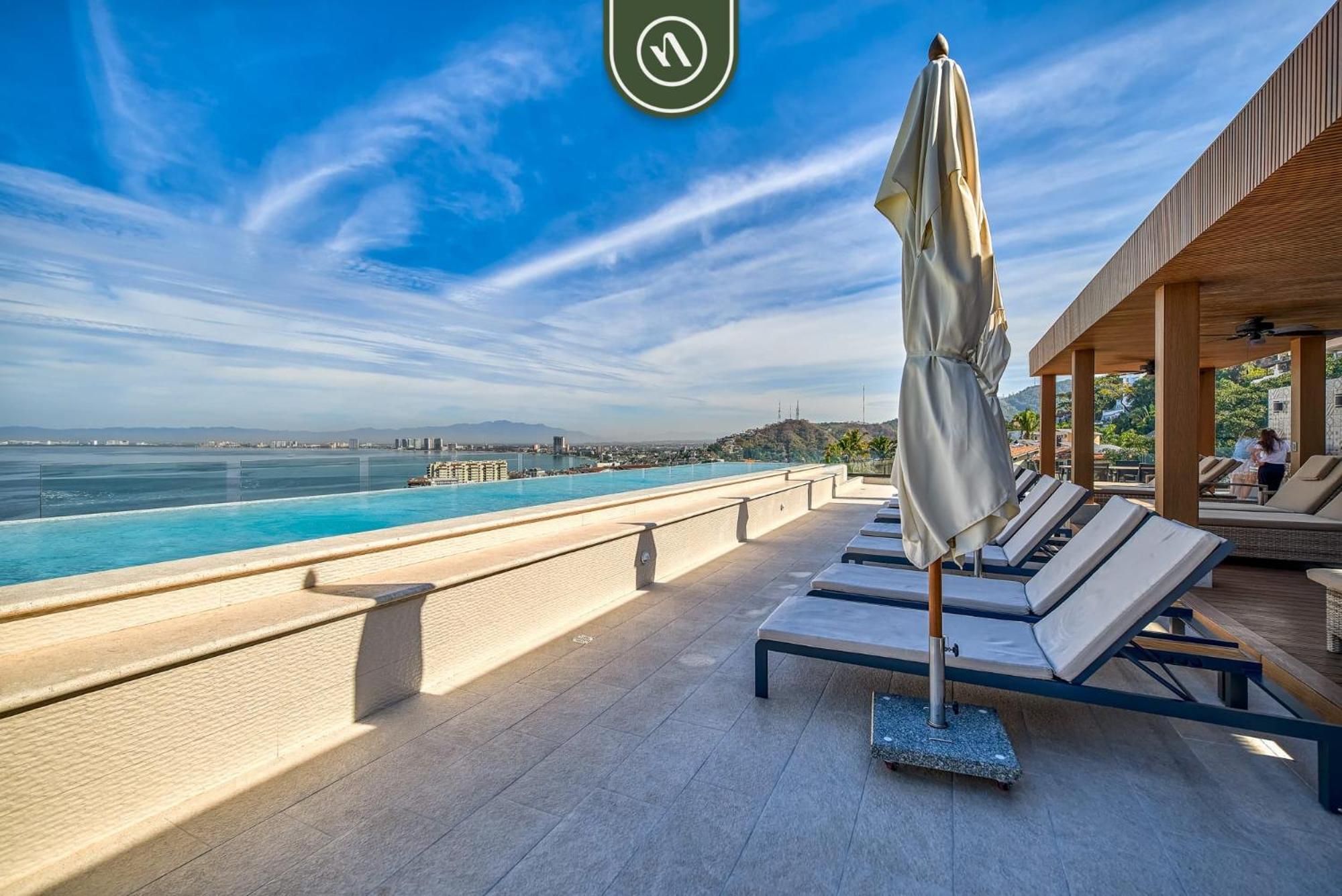 Apartment With Oceanview - 2br - Rooftop Pool *