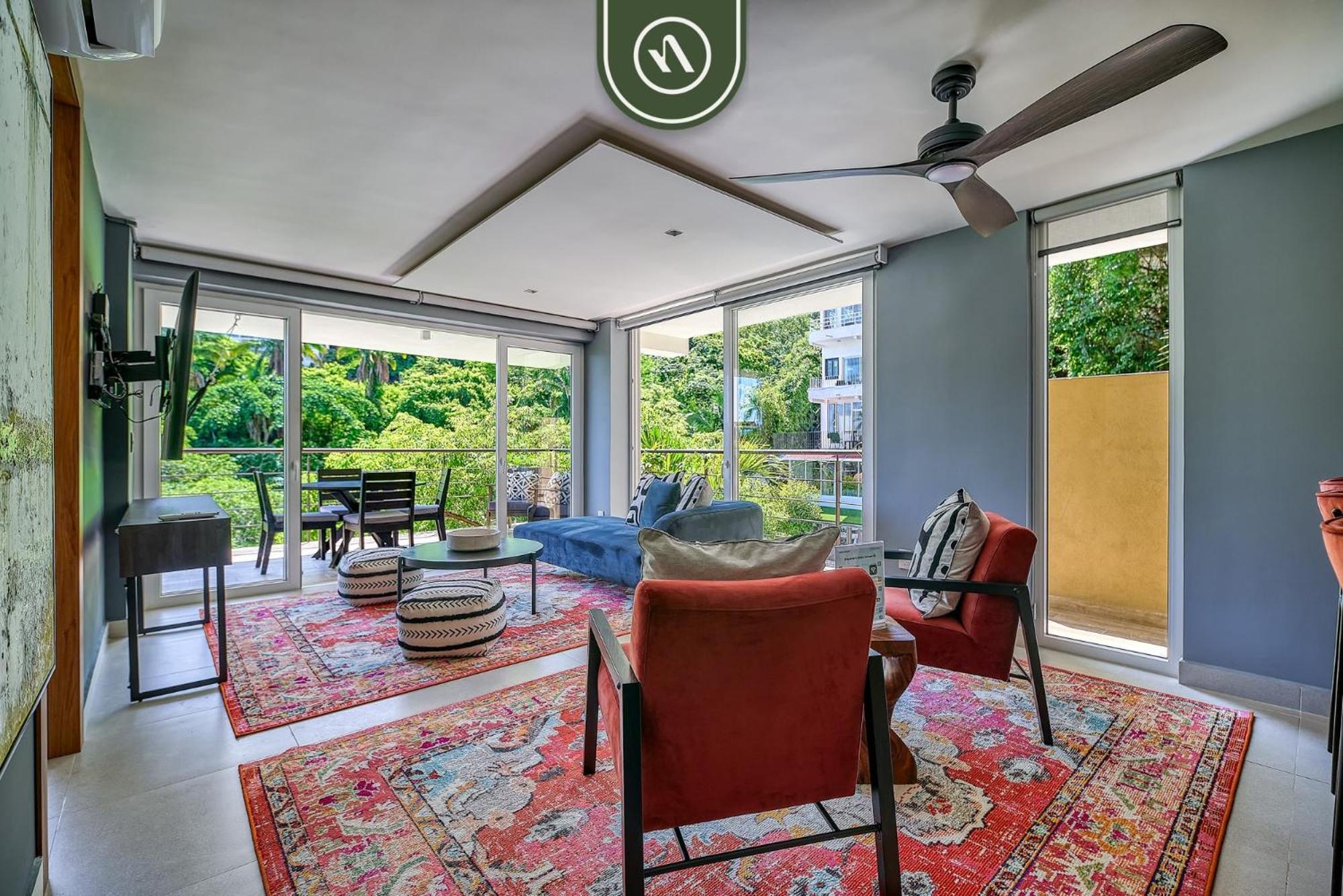 Apartment Mountain Retreat - 2 Bedroom - Oceanview Pool *