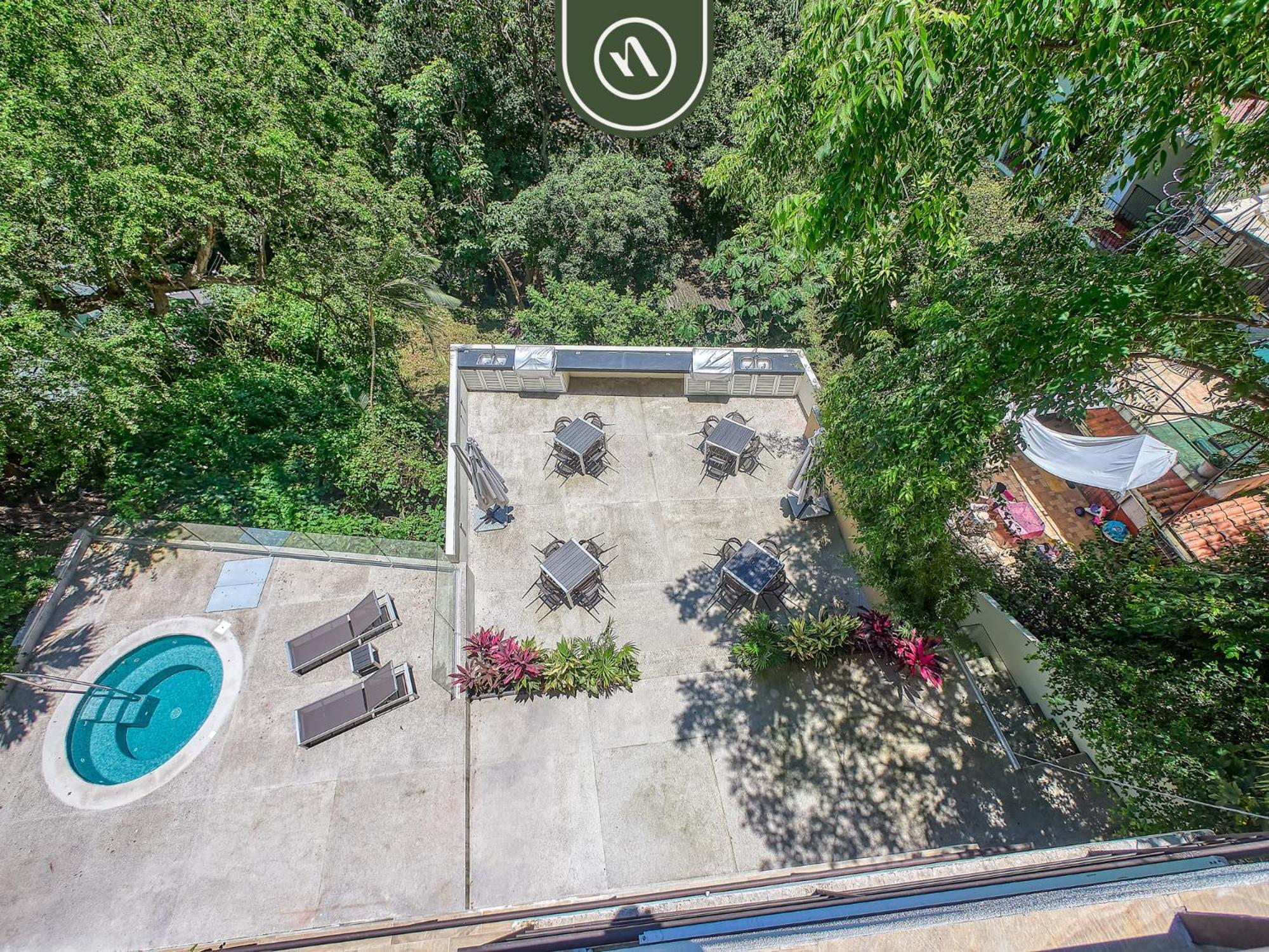 Apartment Mountain Retreat - 2 Bedroom - Oceanview Pool *