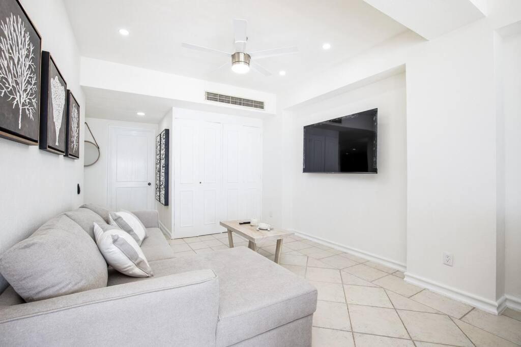 Apartamento Hermoso Departamento Frente Al Mar *