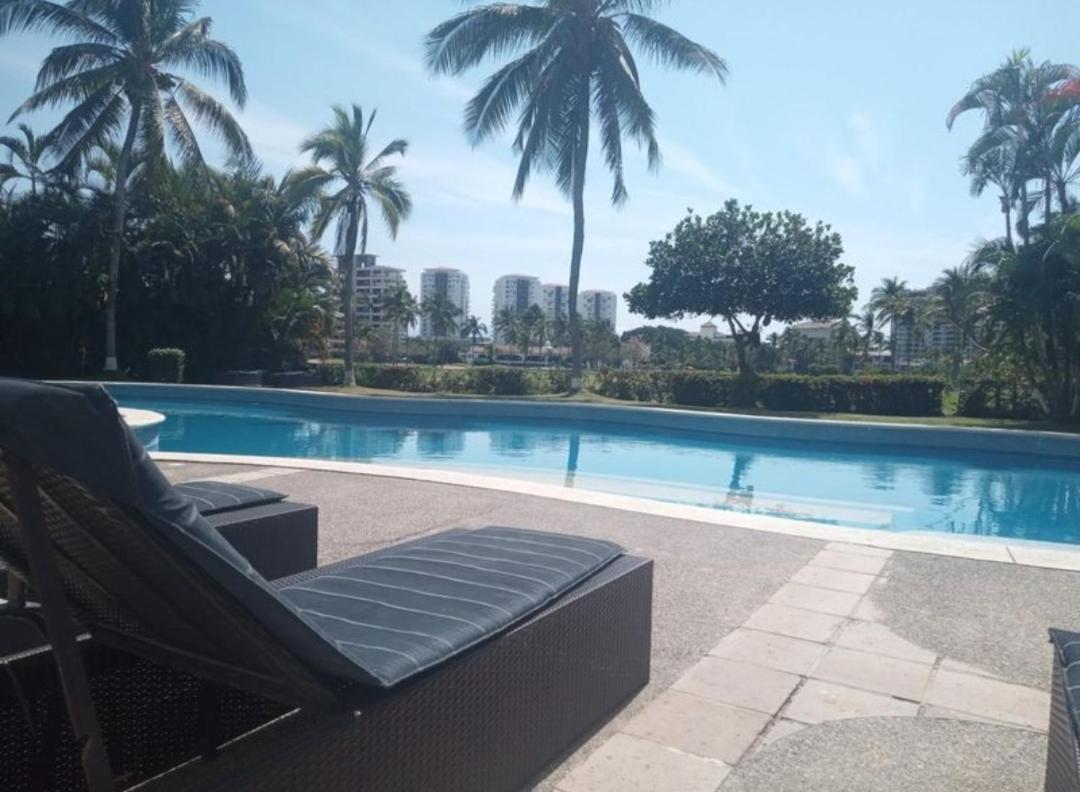 One Bedroom In Marina *