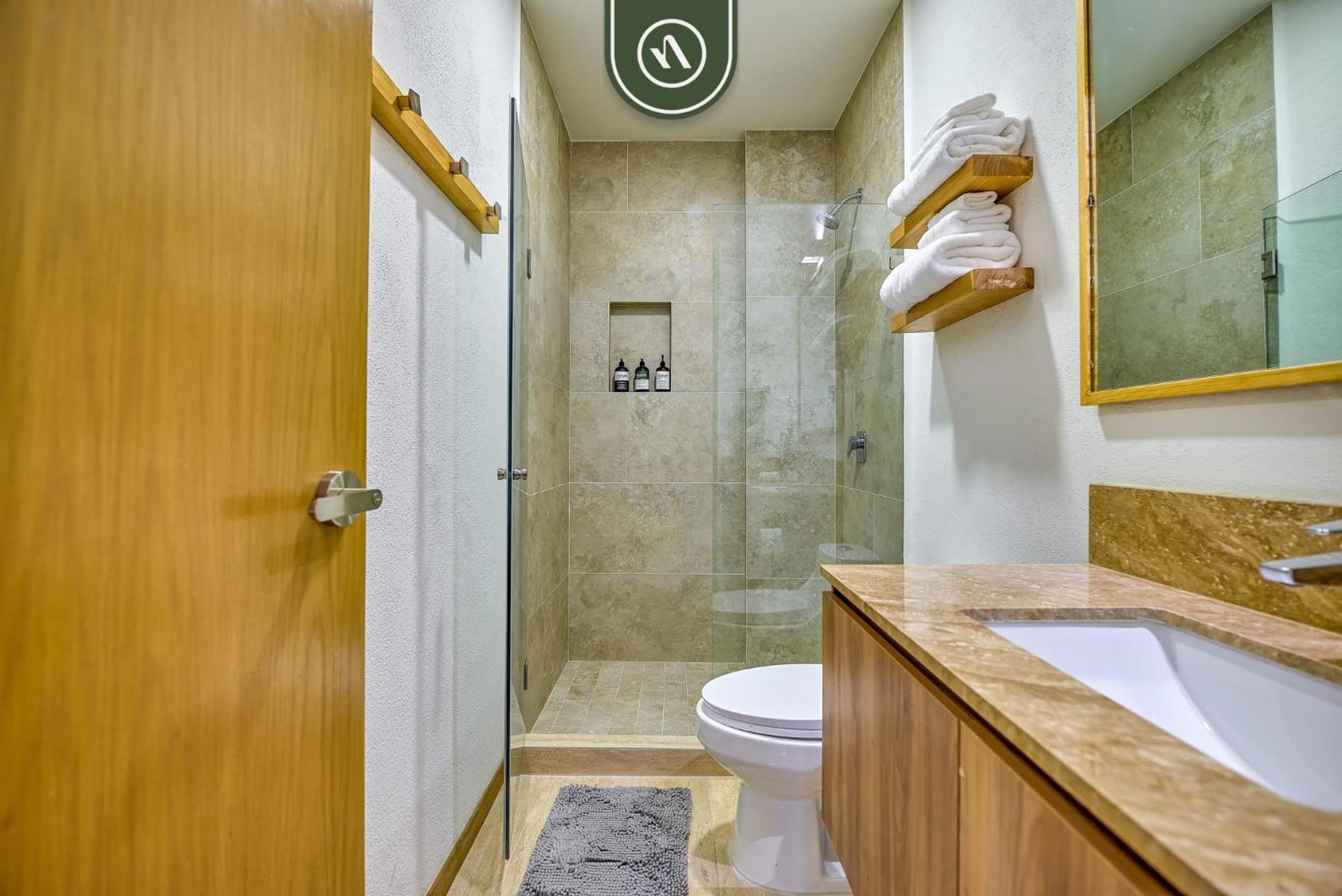Brand New 2br Right Next To Center - Pool Apartamento *