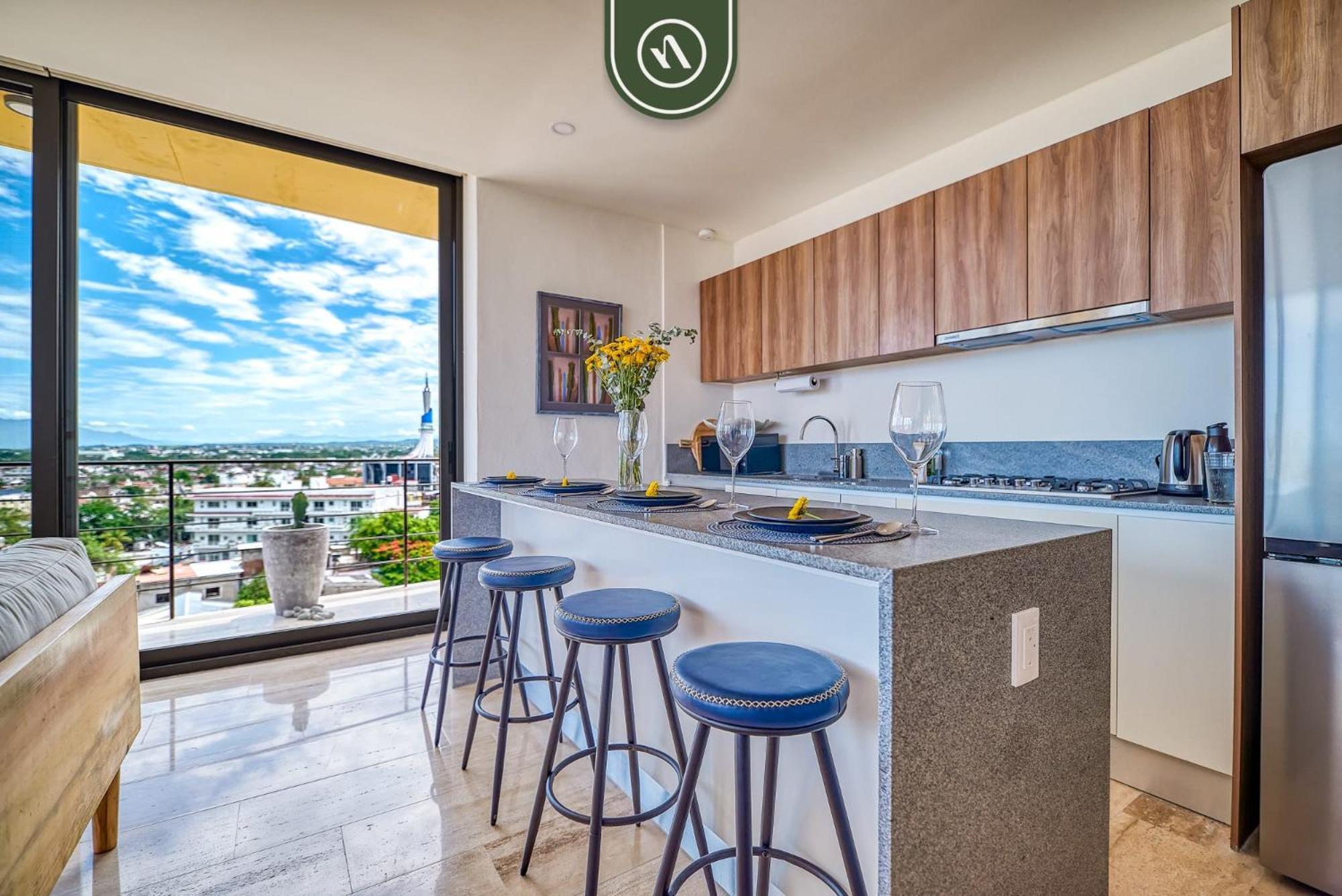 Brand New 2br Right Next To Center - Pool Apartamento