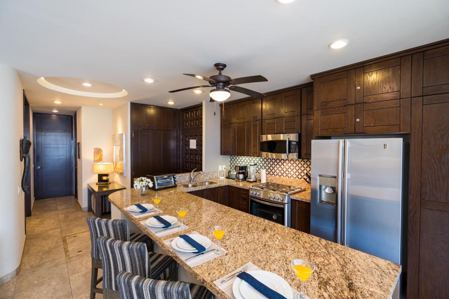 Pinnacle 180 Apartamento *