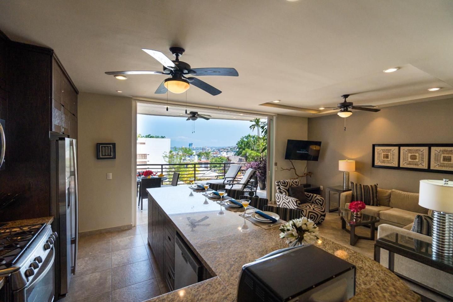Pinnacle 180 Apartamento Puerto Vallarta