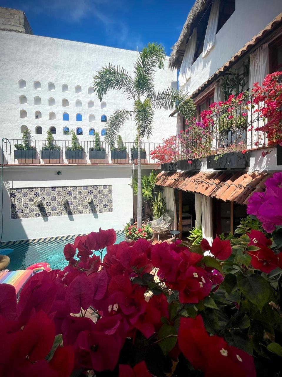 Villa Casa Da Lusso Mexican Style Hacienda *