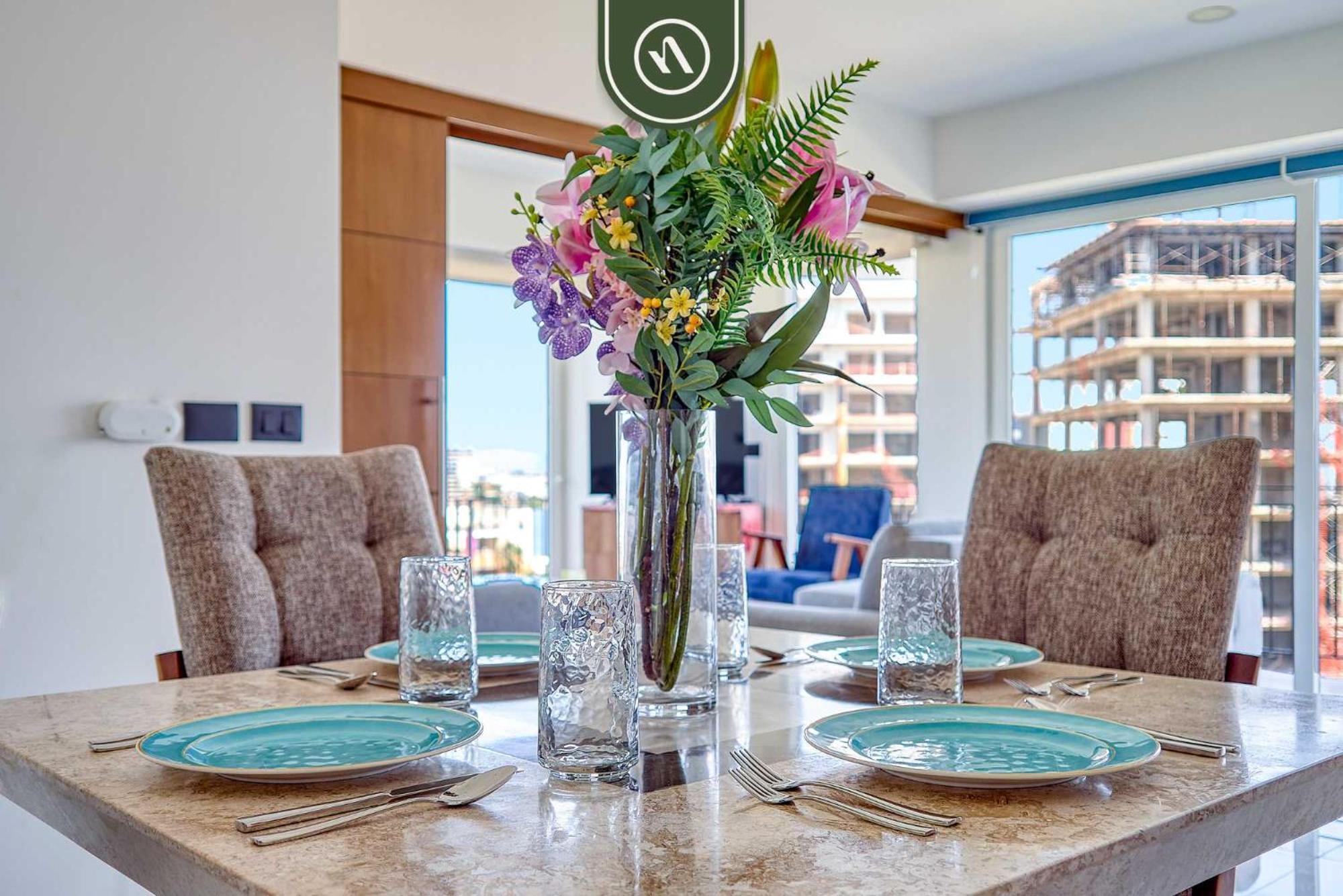 Apartment 1br With Private Balcony - Zone