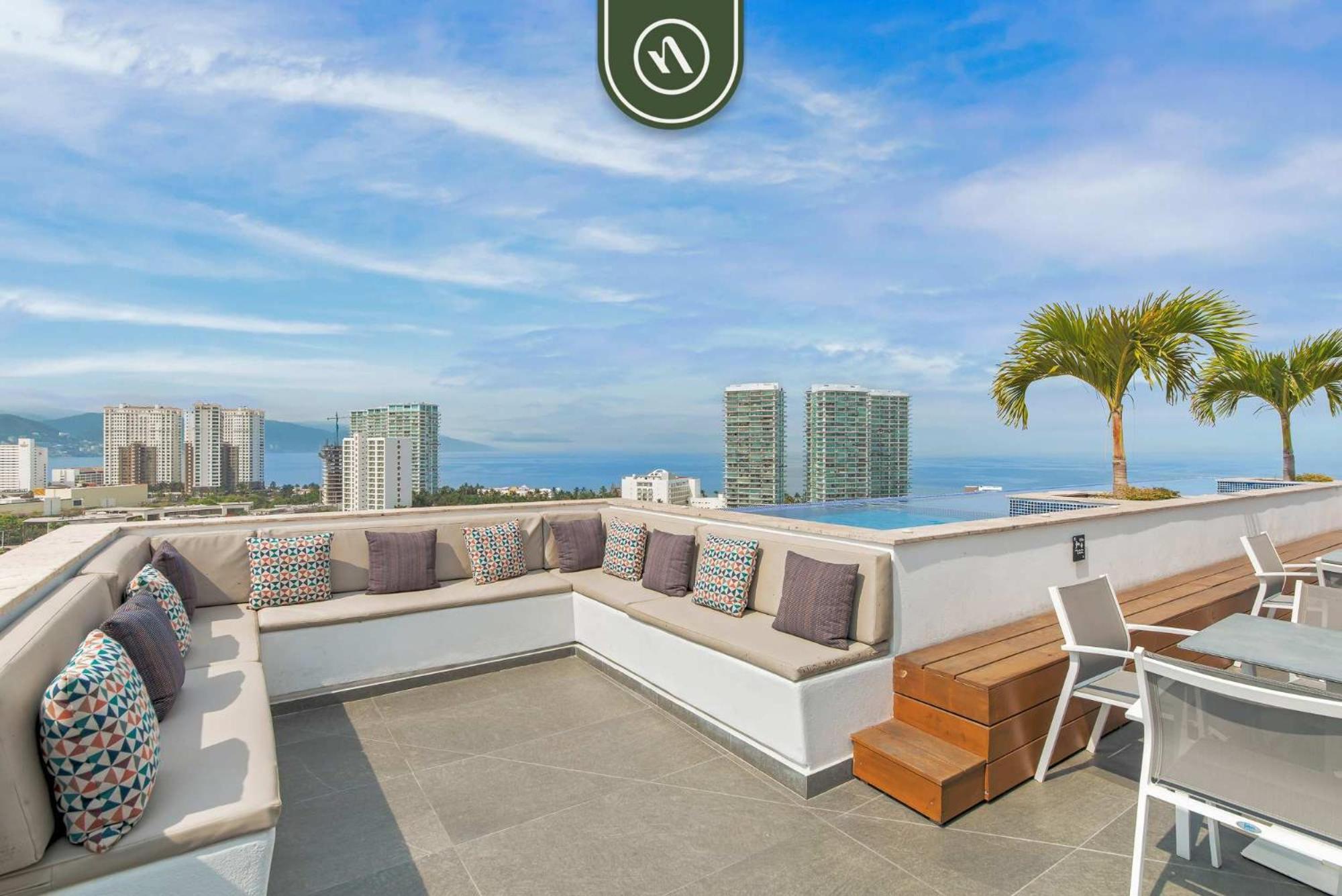 Apartment 1br With Private Balcony - Zone Puerto Vallarta