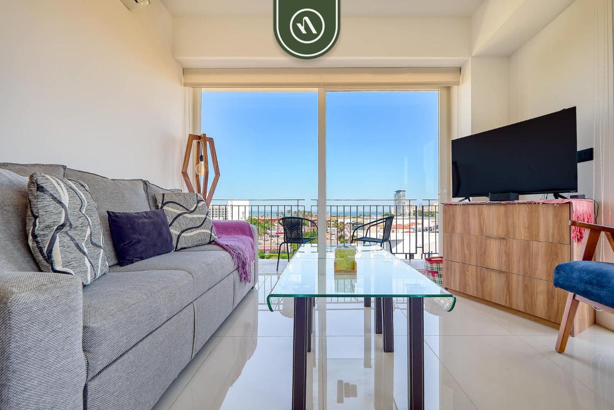 Apartment 1br With Private Balcony - Zone *