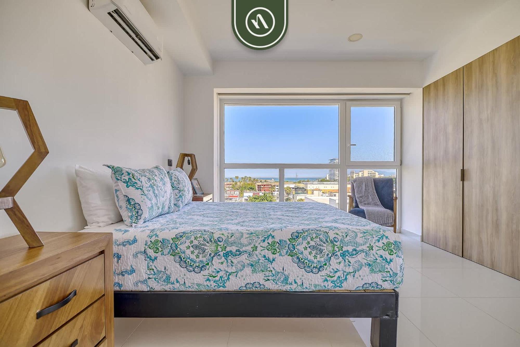 1br With Private Balcony - Zone Apartment *
