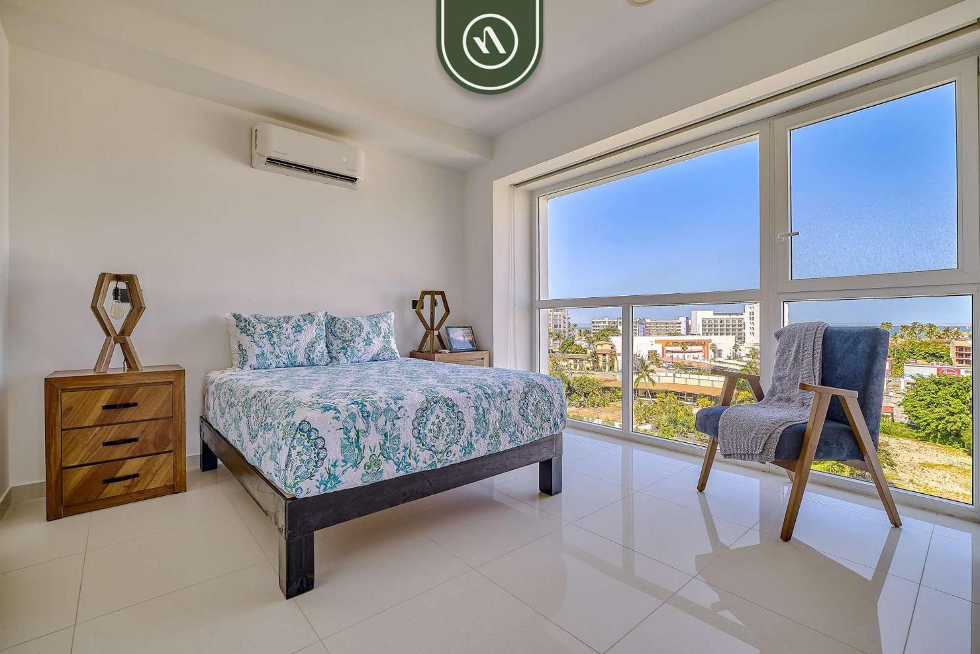 1br With Private Balcony - Zone Apartment *