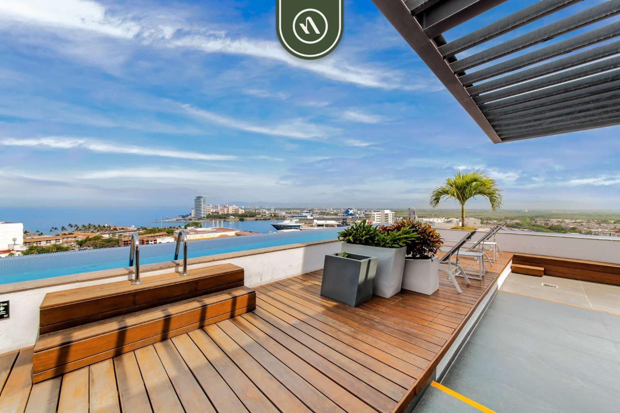 Apartment 1br With Private Balcony - Zone