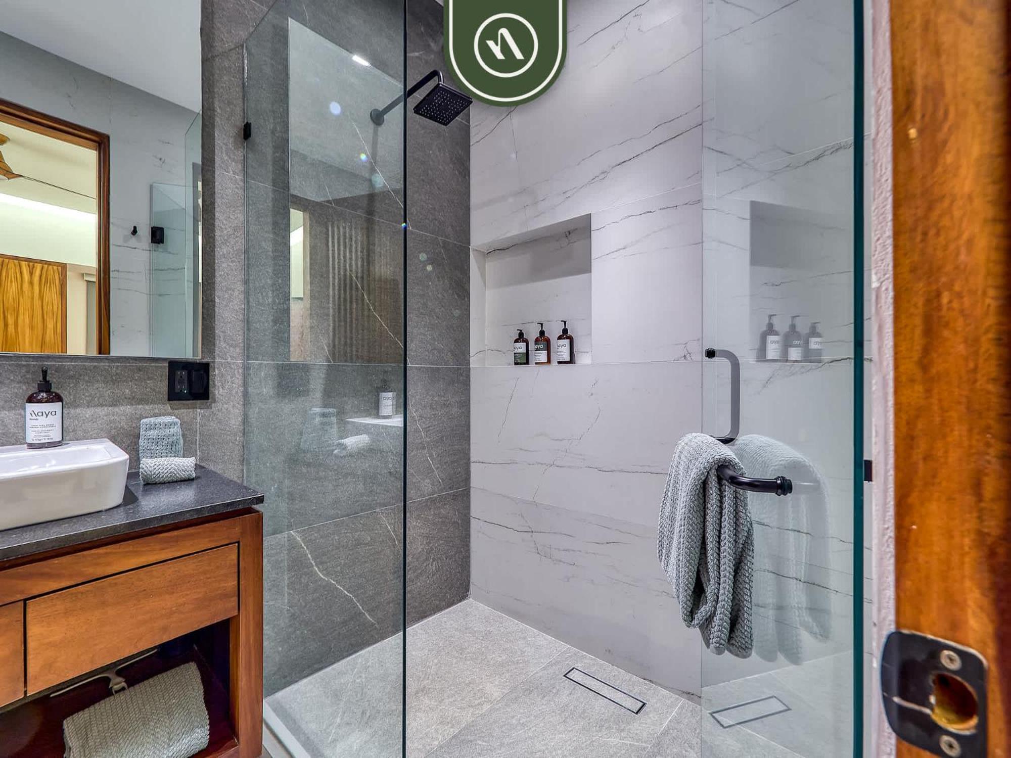 Amazing 1 Bedroom With Terrace - Rooftop Pool Apartment *