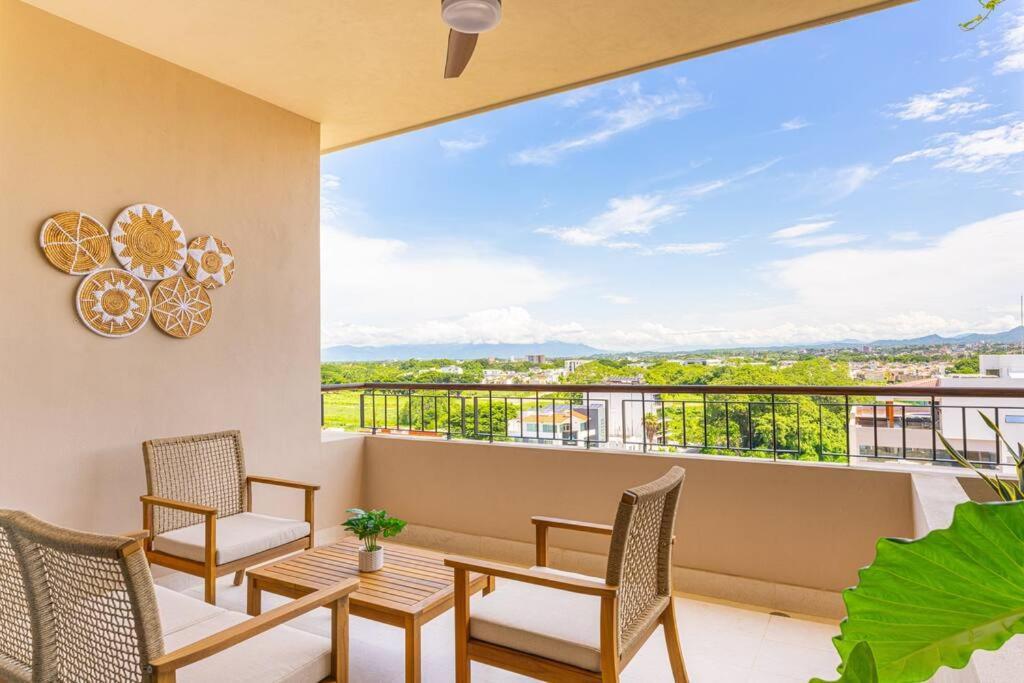 Apartment Hidden Park - 7th Floor With Rooftop Pool At Versalles Puerto Vallarta